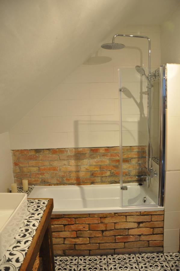 Forreset - Lesny Apartament, Sauna I Balia Jacuzzi Gietrzwald Bagian luar foto