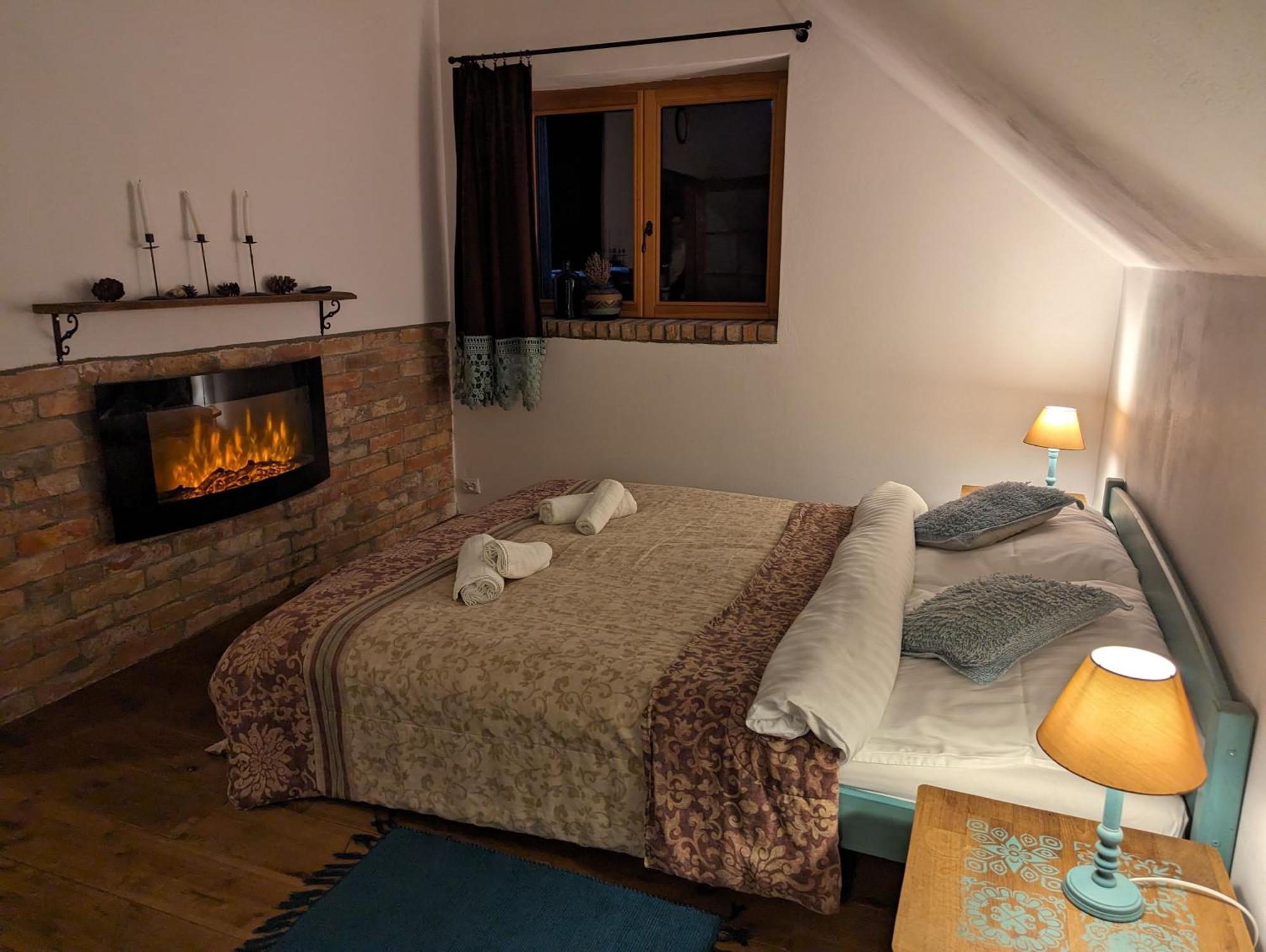 Forreset - Lesny Apartament, Sauna I Balia Jacuzzi Gietrzwald Bagian luar foto
